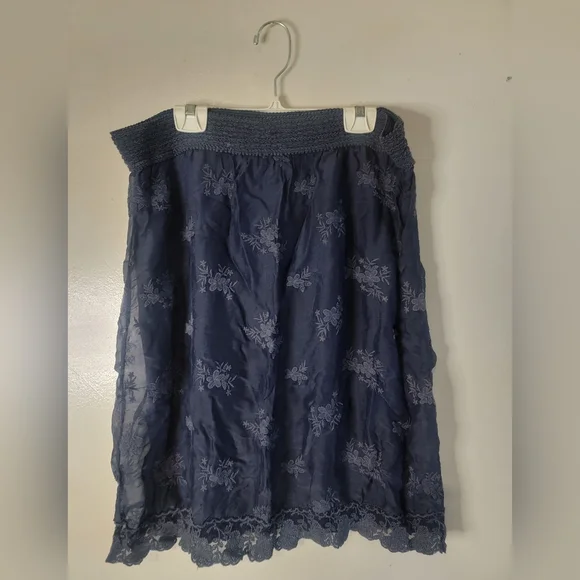 Navy Blue Floral Lined Skirt - Picture 2 of 3